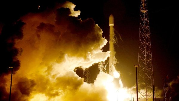 SpaceX планирует в 2017 году начать отправку к МКС грузовиков Dragon