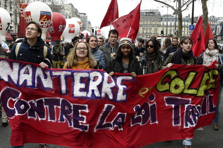 Image result for протестах против нового трудового законодательства франция