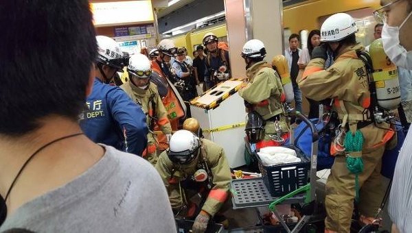 В Токио произошла приблизительно газовая атака, есть пострадавшие