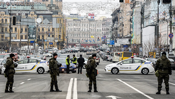 Центр Киева под усиленной охраной правоохранителей