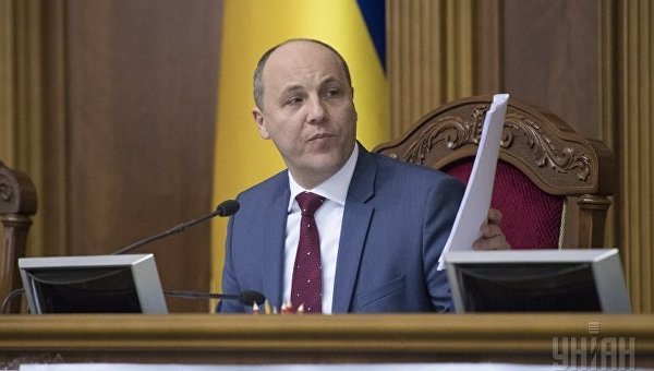 Андрей Парубий во время заседания парламента