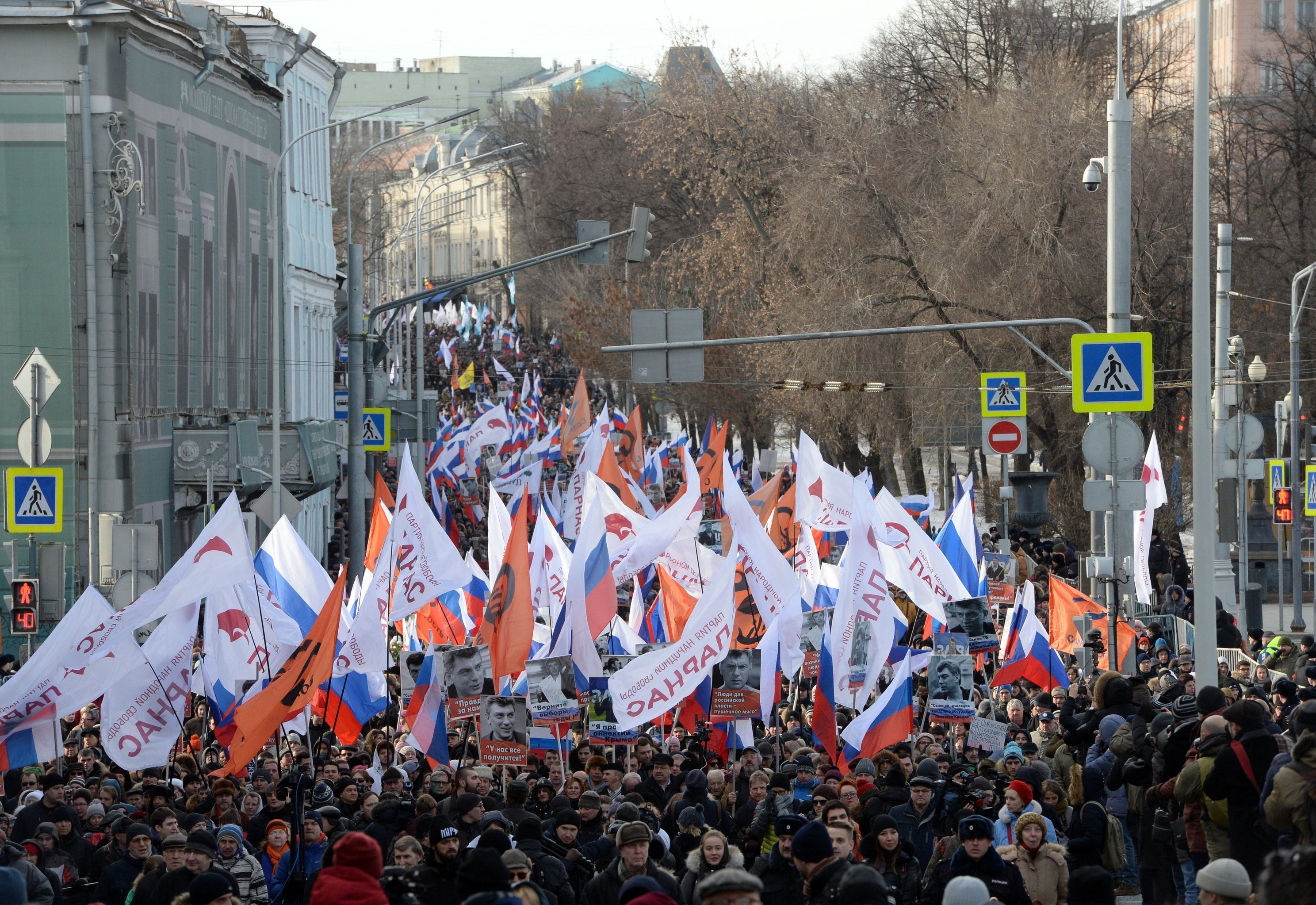 В Москве проходит "Марш памяти Бориса Немцова"