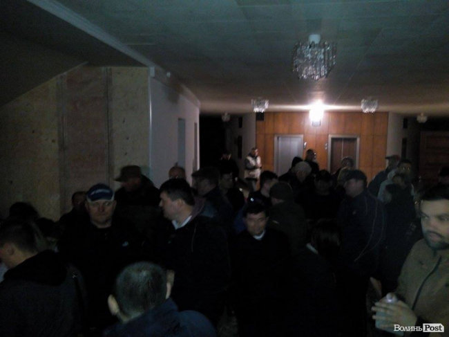 Сторонники блокады заняли Волынскую ОГА в Луцке