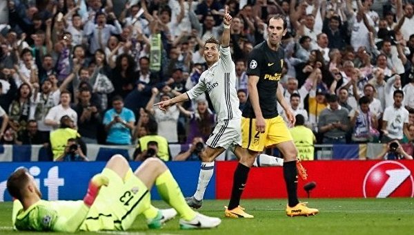 Хет-трик Роналду помог Реалу разгромить Атлетико в полуфинале ЛЧ