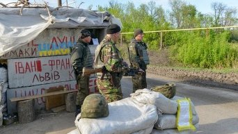  ОБСЕ: солдат ВСУ открыл предупредительный огонь в сторону наблюдателей 