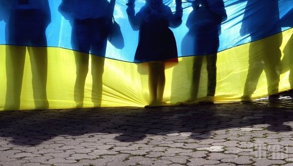 Опрос: 70% украинцев недовольны ходом дел в стране