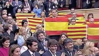 Парламент Каталонии принял резолюцию об обретении независимости