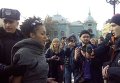 Задержание под зданием Верховной Радой в Киеве активисток движения Femen