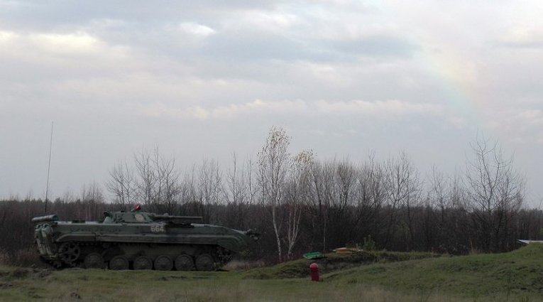 Курсанты Академии сухопутных войск на стрельбах во Львовской области