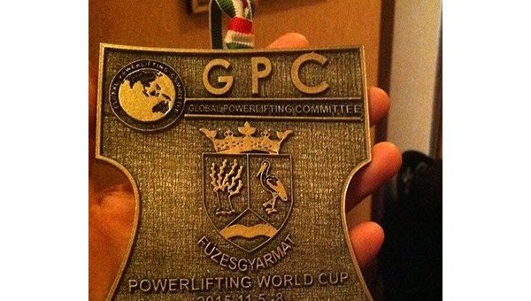 Одесский полицейский стал чемпионом мира по пауэрлифтингу