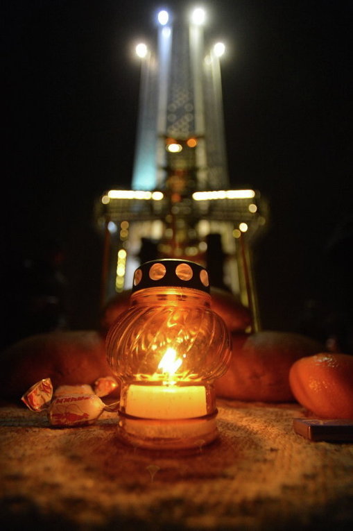 Украинцы почтили память жертв Голодомора