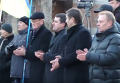 Мэр Славянска отказался взять флаг Украины. Видео