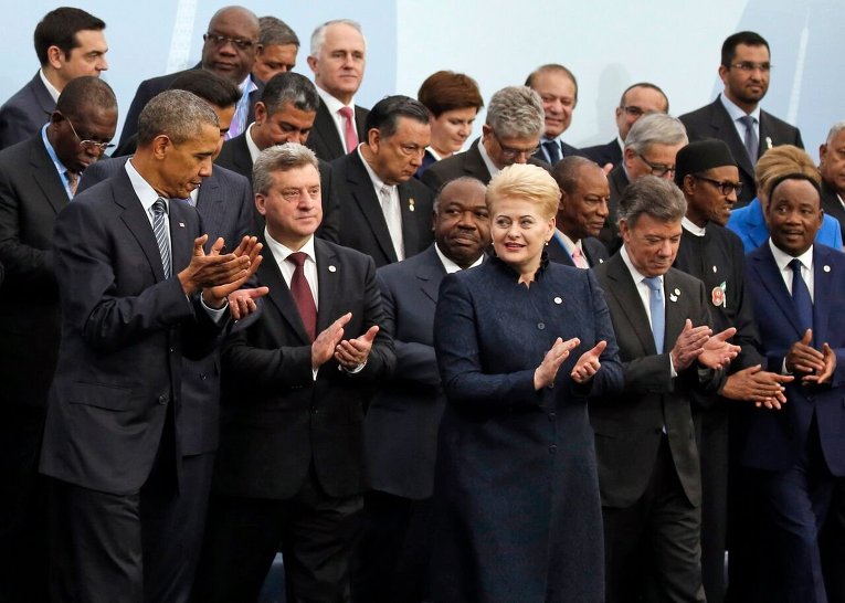 Мировые лидеры на Климатической конференции ООН в Париже