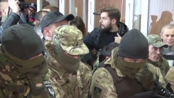 В Одессе активисты заставили судей по делу 2 мая написать заявления. Видео
