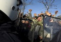 Мигранты митингуют на блокируемой греко-македонской границе, недалеко от деревни Идомени