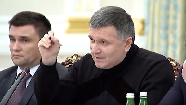 Аваков на заседании Нацсовета реформ, где произошел скандал с Саакашвили