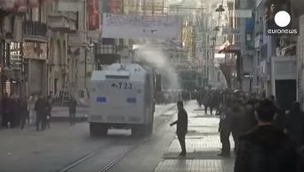 Турция: полиция применила водометы для разгона протестов в Стамбуле