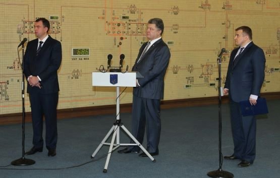 Петр Порошенко и Владимир Демчишин на запуске ЛЭП Ровенская АЭС - Киев