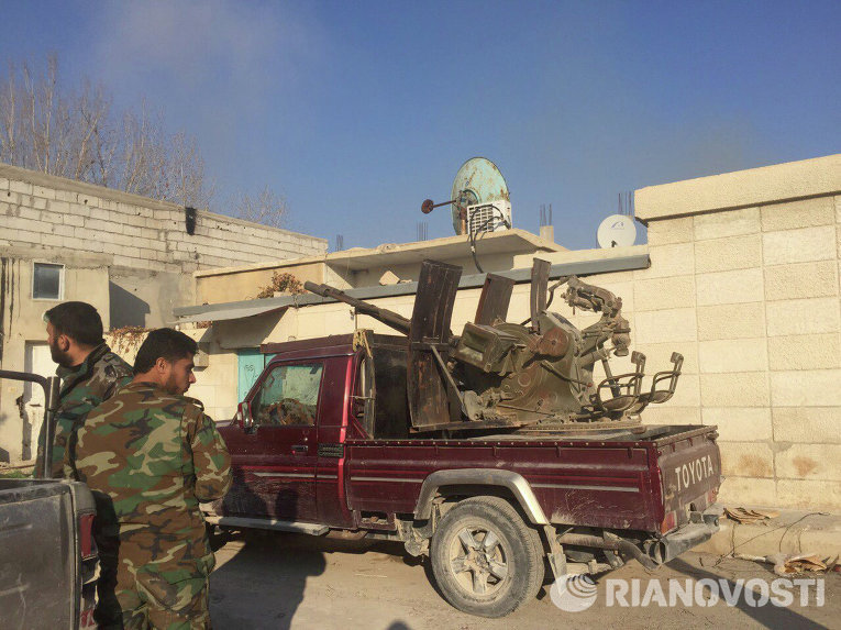 Сирийская армия проводит спецоперацию в восточном пригороде Дамаска