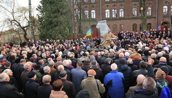 Открытие памятника Михаилу Вербицкому во Львове