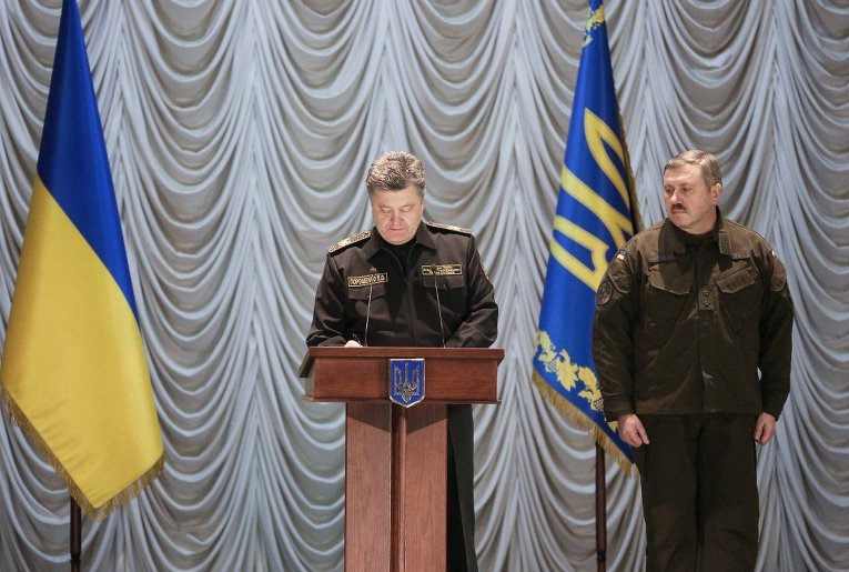 Назначение Юрия Аллерова (справа) командующим Нацгвардии Украины