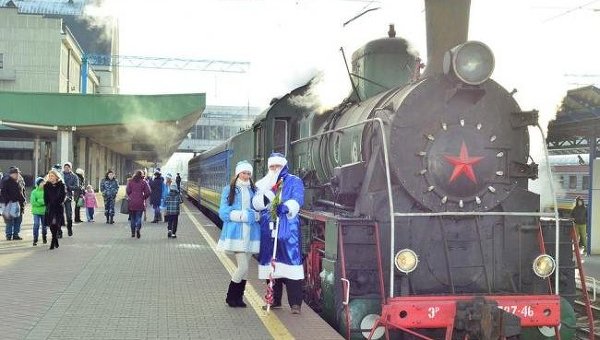 Ретропоезд Деда Мороза в Киеве