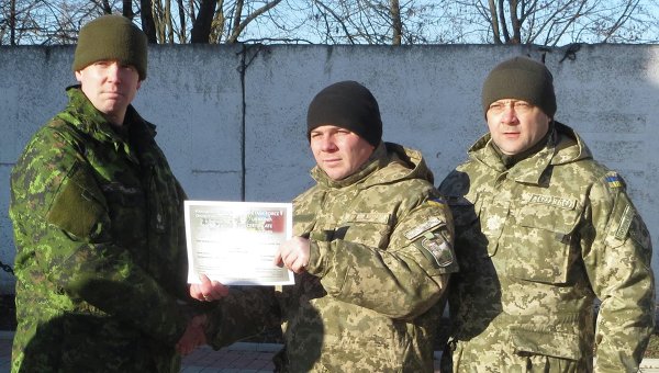 Украинские саперы получили от канадских инструкторов сертификаты образца НАТО