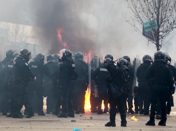 Массовые беспорядки в Косово