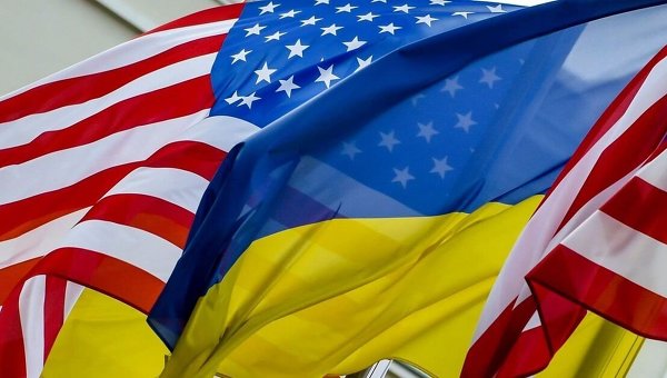 Флаг Украины и Соединенных Штатов Америки