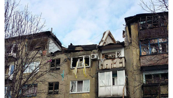 Взрыв в доме в Украинске Донецкой области