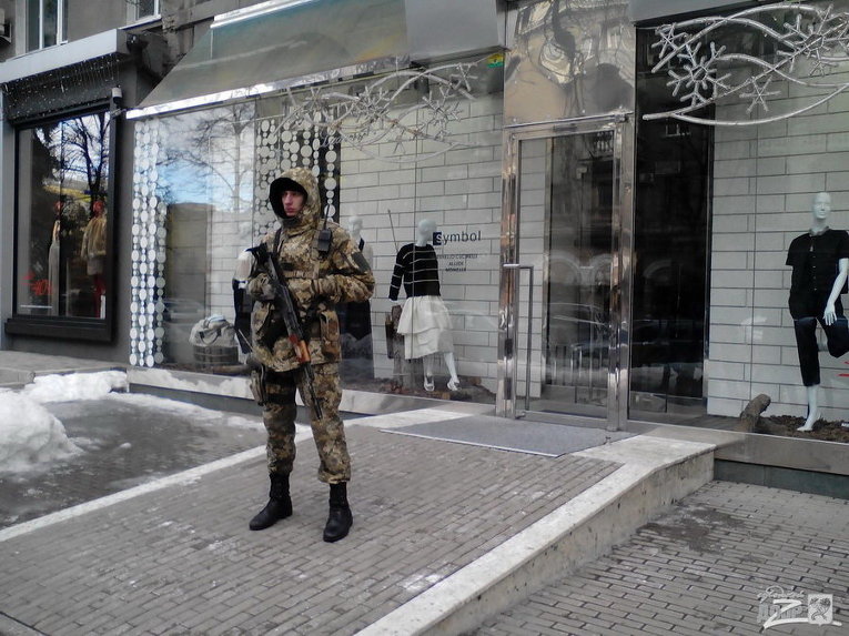 Обыски в элитном бутике в центре Харькова