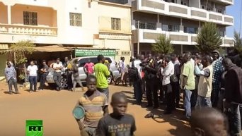 В столице Буркина-Фасо завершена операция по освобождению захваченного отеля