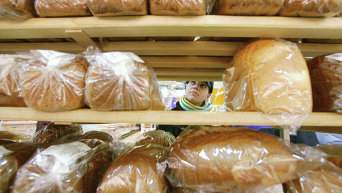 Продажа хлеба. Архивное фото