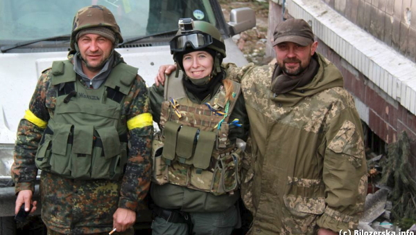 Елена Билозерская и боец с позывным Семен (справа), которые в январе 2016 года погиб в районе донецкого аэропорта