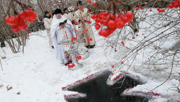 Празднование Крещения в Киеве. Архивное фото