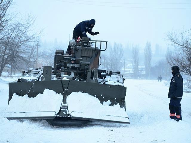 Николаев в снегу