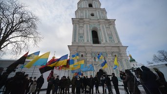 Вече в Киеве в честь Дня Соборности Украины