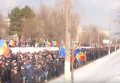 Тысячи протестующих в Кишиневе выстроились в длинную колонну. Видео