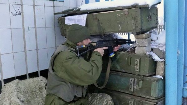 Украинские десантники в зоне АТО. Архивное фото
