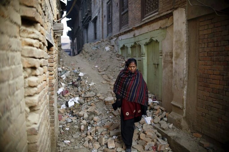 Ситуация в непальском городе Бхактапур после землетрясения в апреле 2015 года
