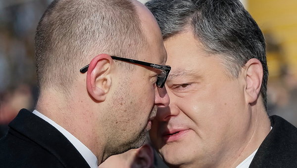 Президент Петр Порошенко и премьер-министр Арсений Яценюк