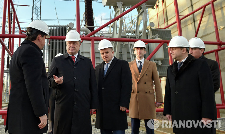 Президент Порошенко посетил Ровненскую АЭС
