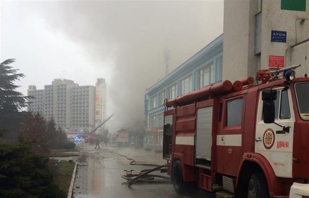 Универмаг Украина горит в Ужгороде