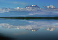 Вид на вулкан Шивелуч с берега реки Камчатка в Камчатском крае. Архивное фото