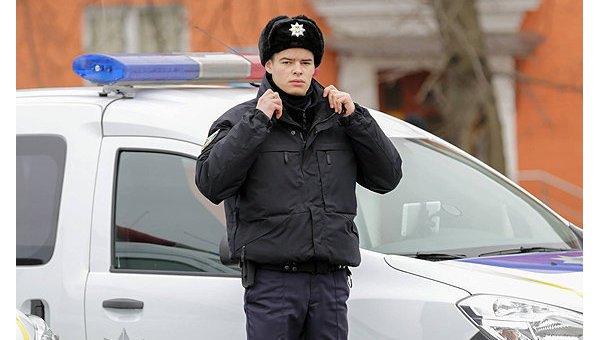 Украинский полицейский. Архивное фото