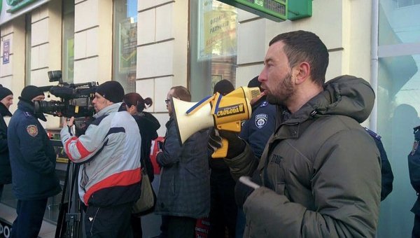 В Харькове проходит акция-бойкот российского бизнеса
