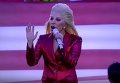Леди Гага исполняет гимн США. Видео