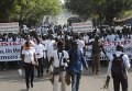 Гвинейские журналисты вышли на протест после того, как их коллега был застрелен в ходе столкновений в Конакри