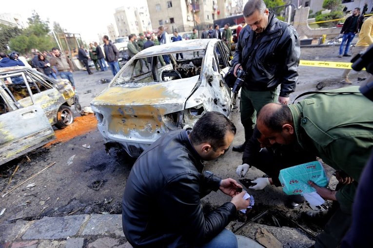Взрыв автомобиля в Дамаске : 4 человека погибли, 14 ранены