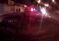 Момент столкновения с полицейским авто в Киеве. Видео